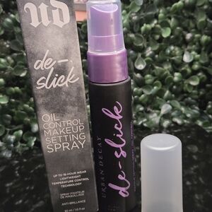 Urban Decay De-Slick Oil Control Makeup Setting Spray 1 oz / 30ml NIB